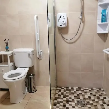 Spring Grove بيت ضيافة